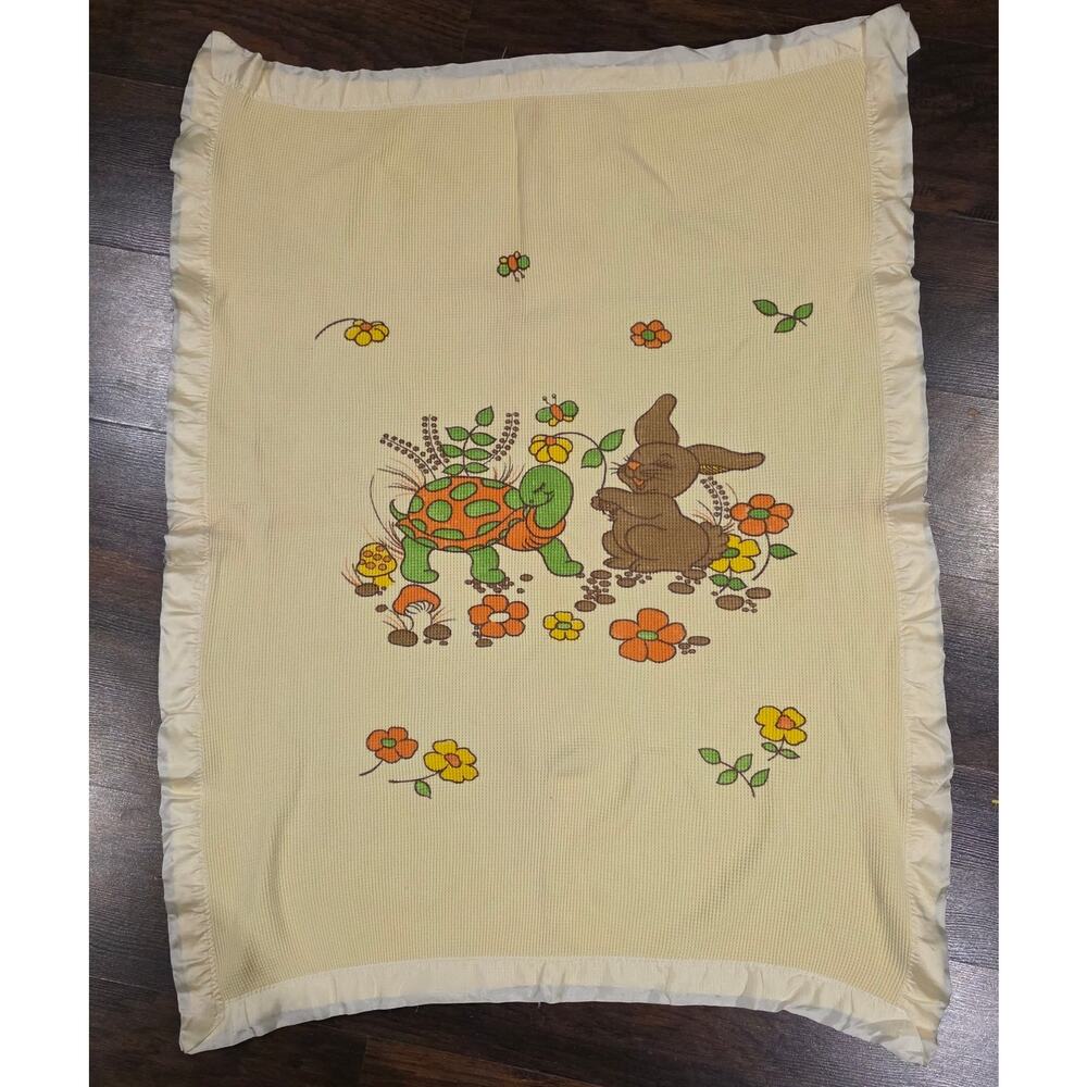RARE Vintage Yellow Waffle Weave Tortoise & Hare Baby Blanket 45" x 33" 1970's